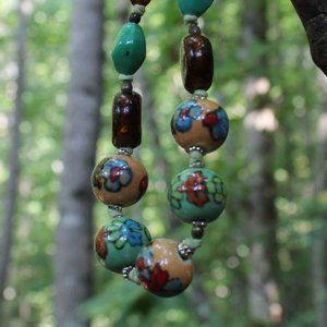 Pretty Ceramic Flower Bead Collar Necklace